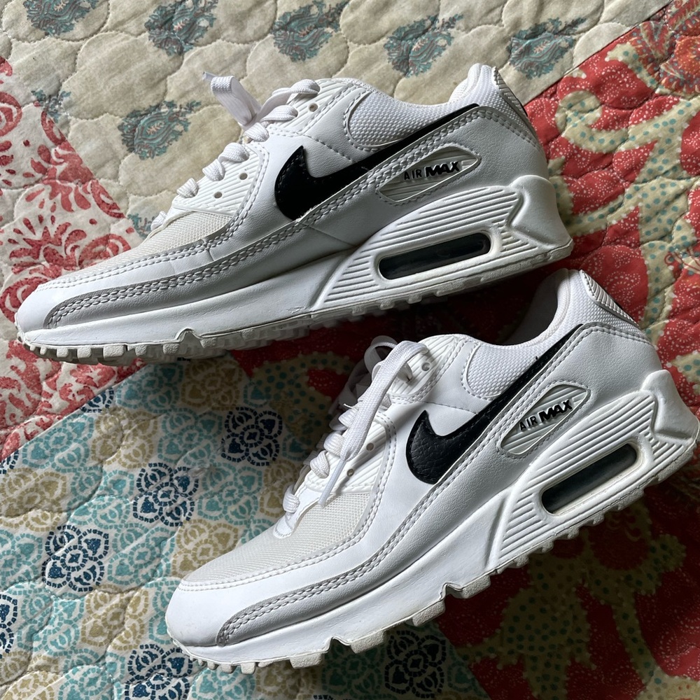 nike air max sneakers